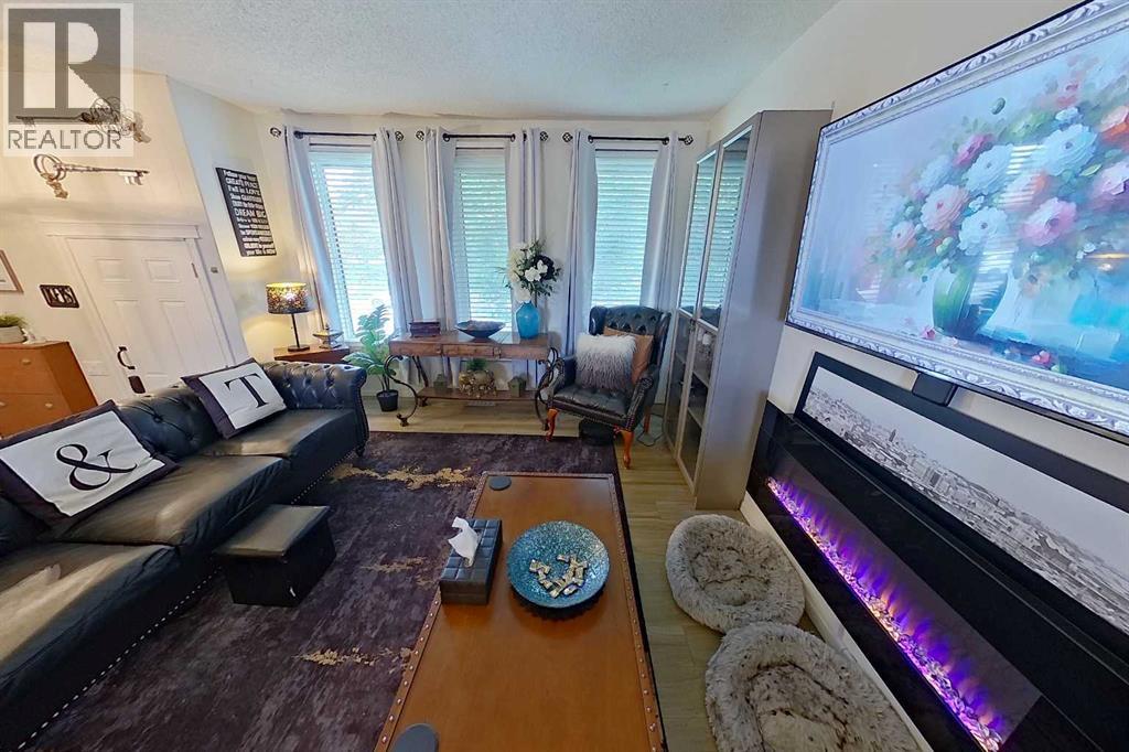 3232 Doverville Crescent SE, Calgary, Alberta  T2B 1T9 - Photo 7 - A2318164