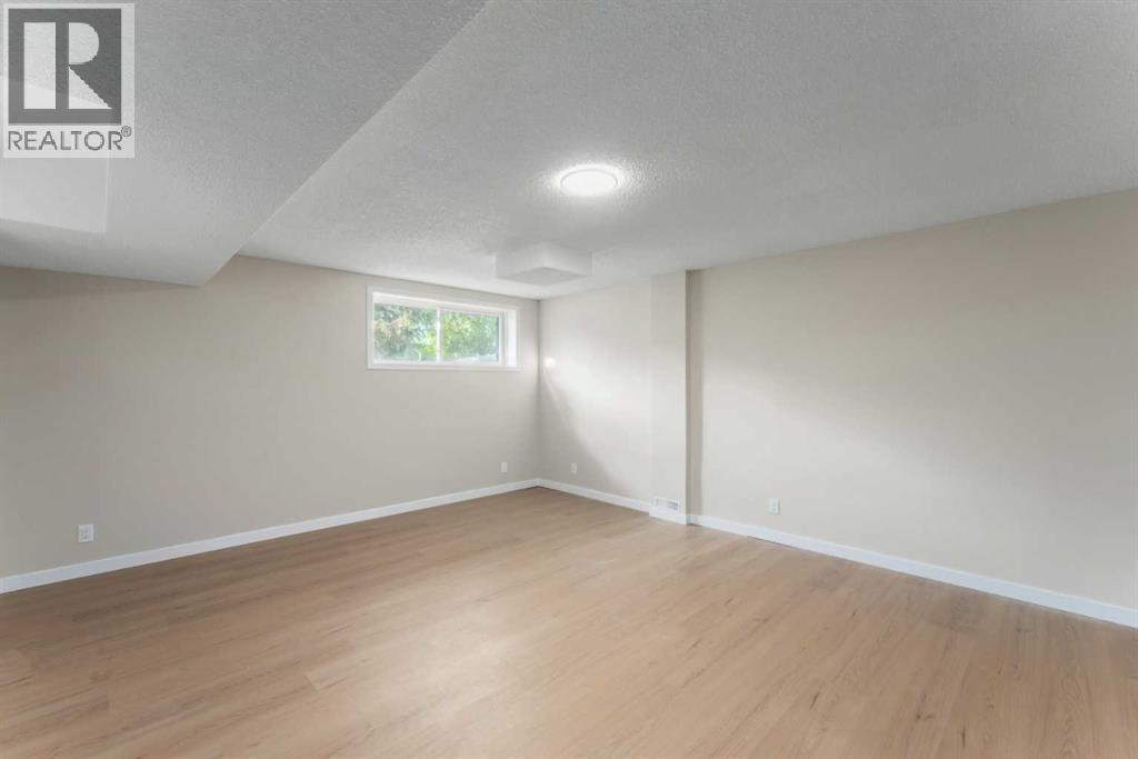 7609 36 Avenue Nw, Calgary, Alberta  T3B 2P3 - Photo 38 - A2320181