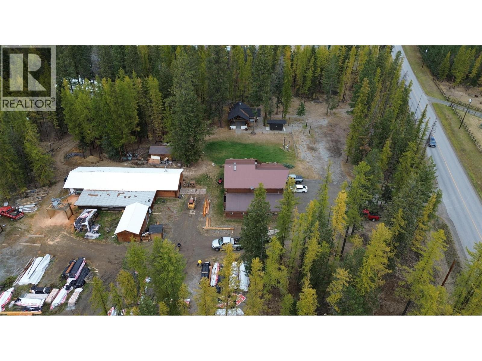 1605 24th Avenue S, Cranbrook, British Columbia  V1C 6Y8 - Photo 3 - 10360699