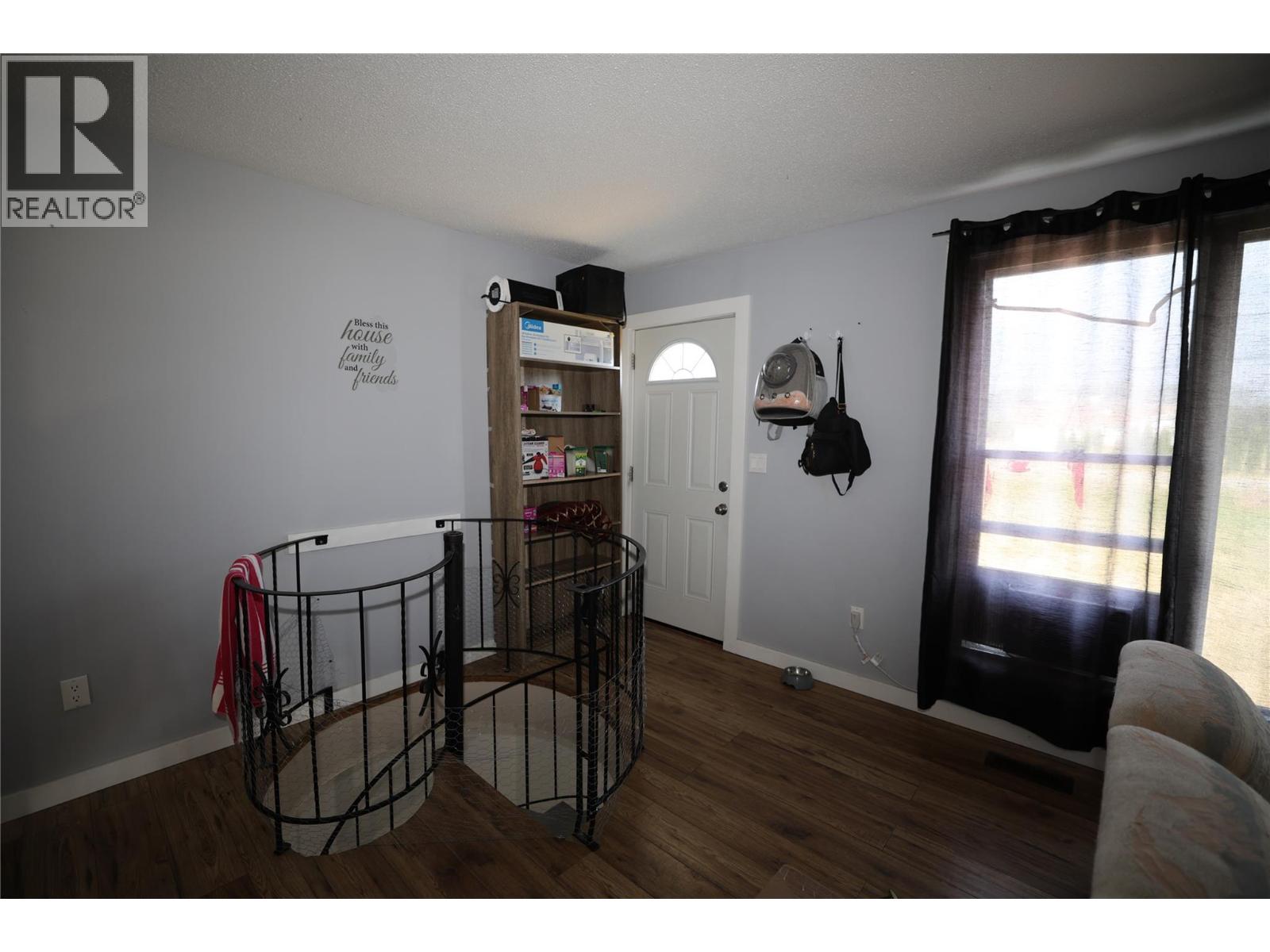 309 Highway 3, Erickson, British Columbia  V0B 1G1 - Photo 6 - 10396868