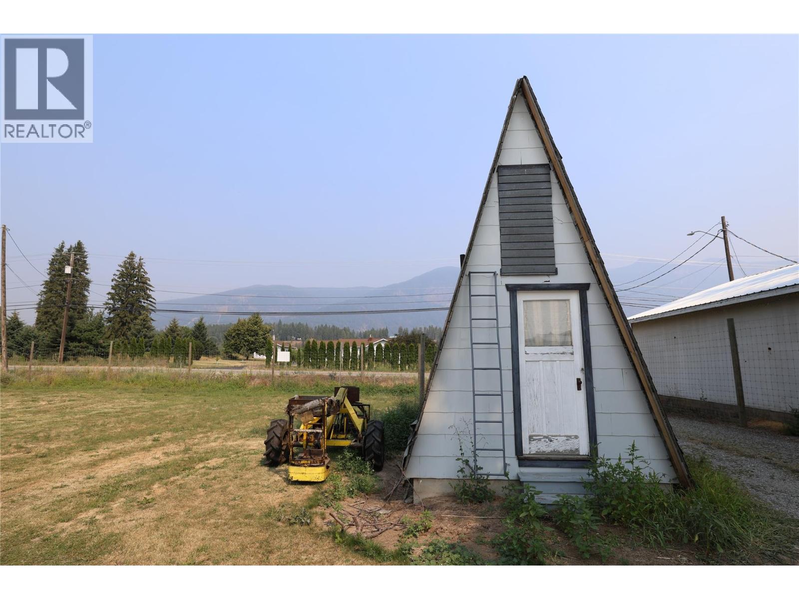 309 Highway 3, Erickson, British Columbia  V0B 1G1 - Photo 3 - 10396868