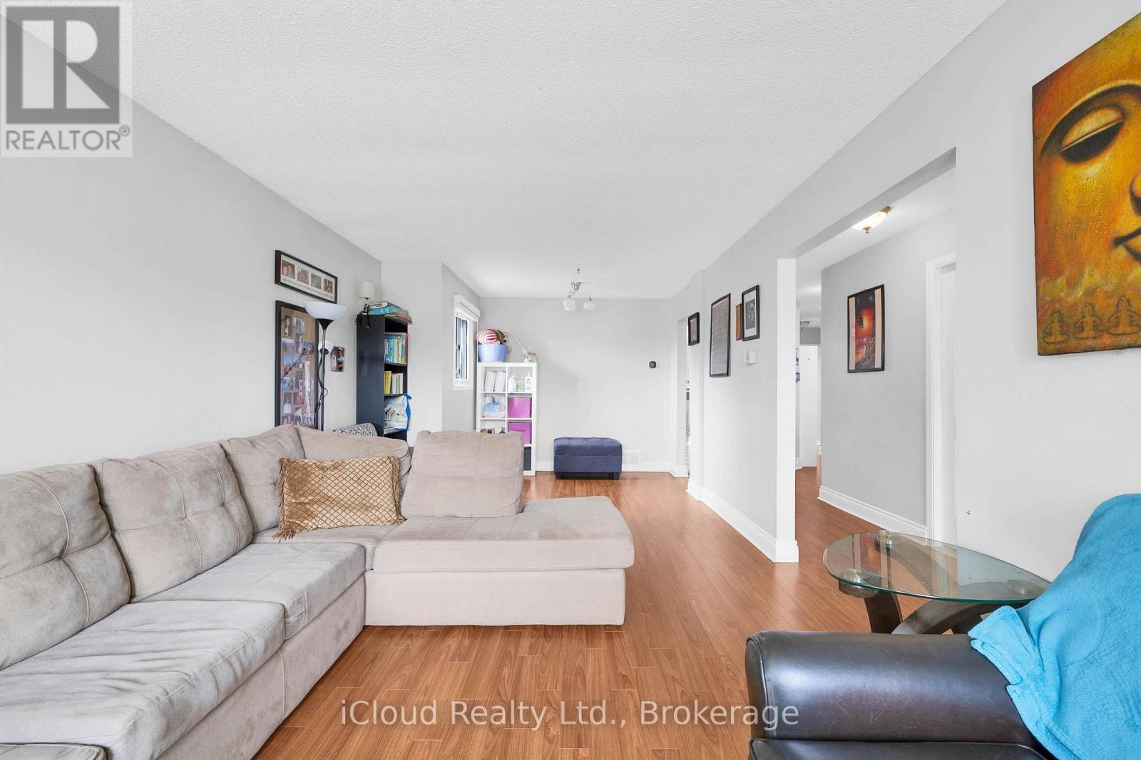 83 Fairglen Avenue, Brampton, Ontario  L6X 1K7 - Photo 6 - W13659962