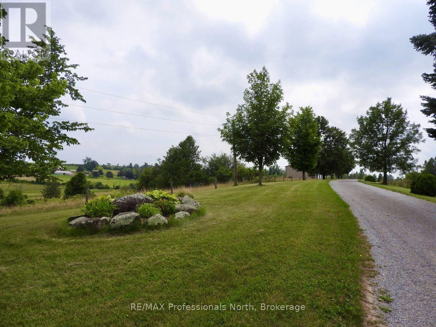 2017 Drummond Line, Otonabee-South Monaghan, Ontario  K9J 6X8 - Photo 3 - X13662458