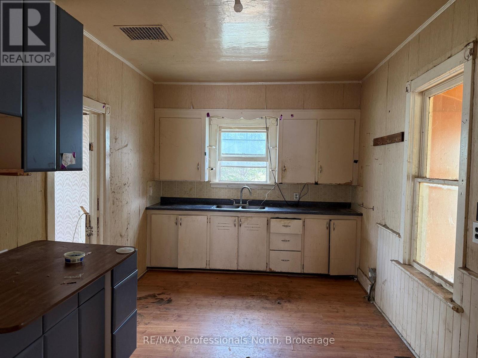 2517 Hwy 518 Highway W, Mcmurrich/monteith (Sprucedale), Ontario  P0A 1Y0 - Photo 7 - X13662566