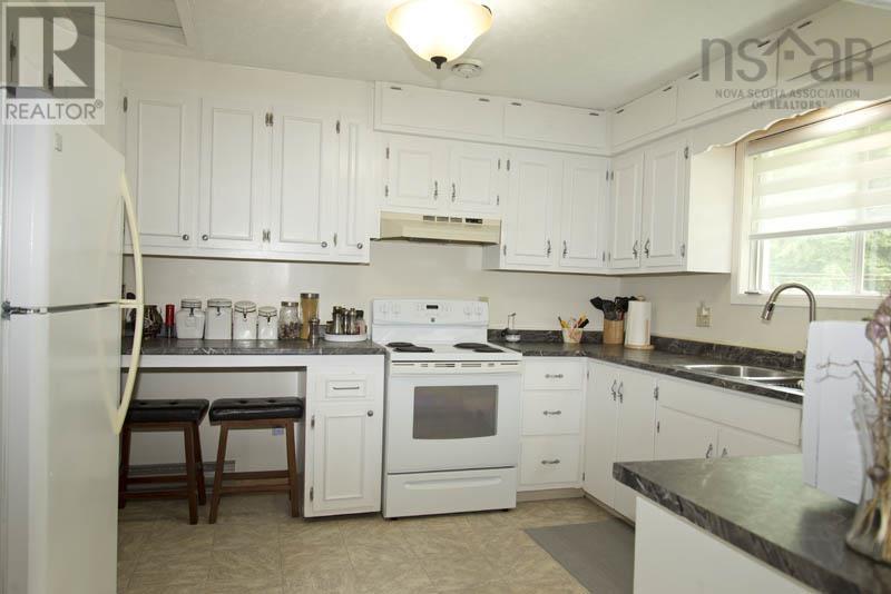 1027 Marie Crescent, Kentville, Nova Scotia  B4N 4K4 - Photo 3 - 202620278
