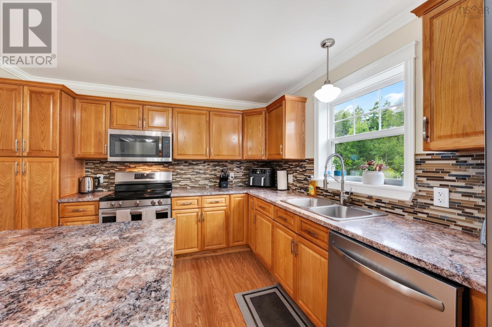 391 Novak Street, Westmount, Nova Scotia  B1R 0B1 - Photo 24 - 202620279