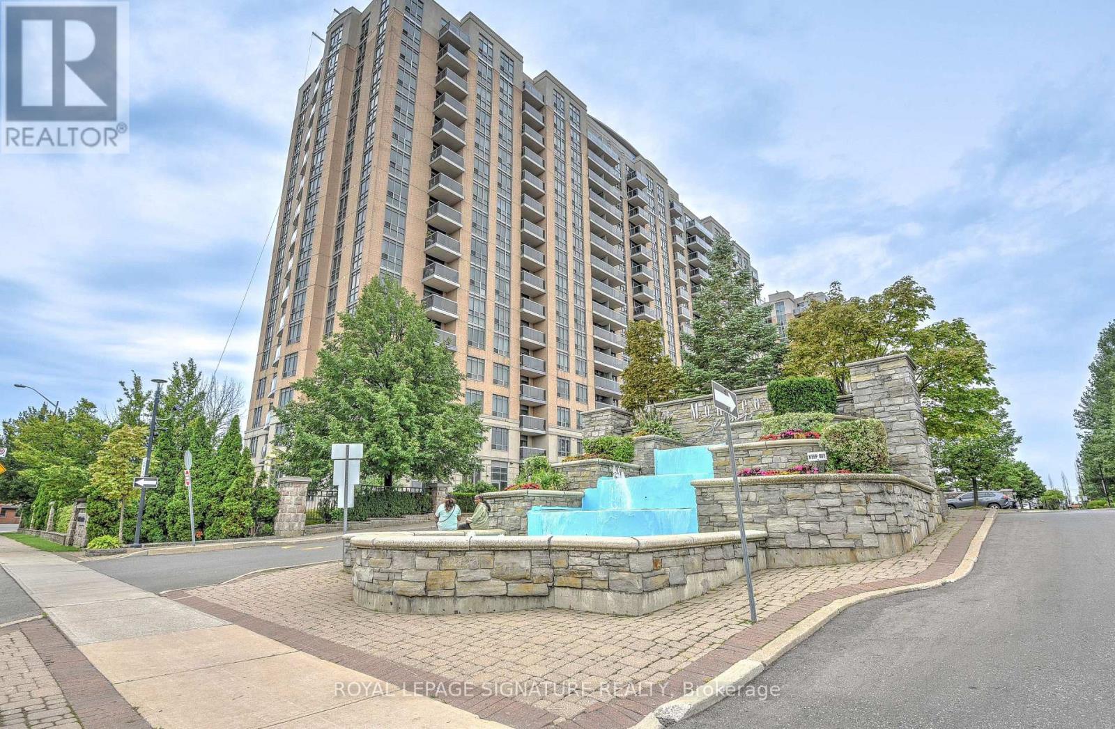 705 - 8 Mondeo Drive, Toronto, Ontario  M1P 5C7 - Photo 3 - E13662588