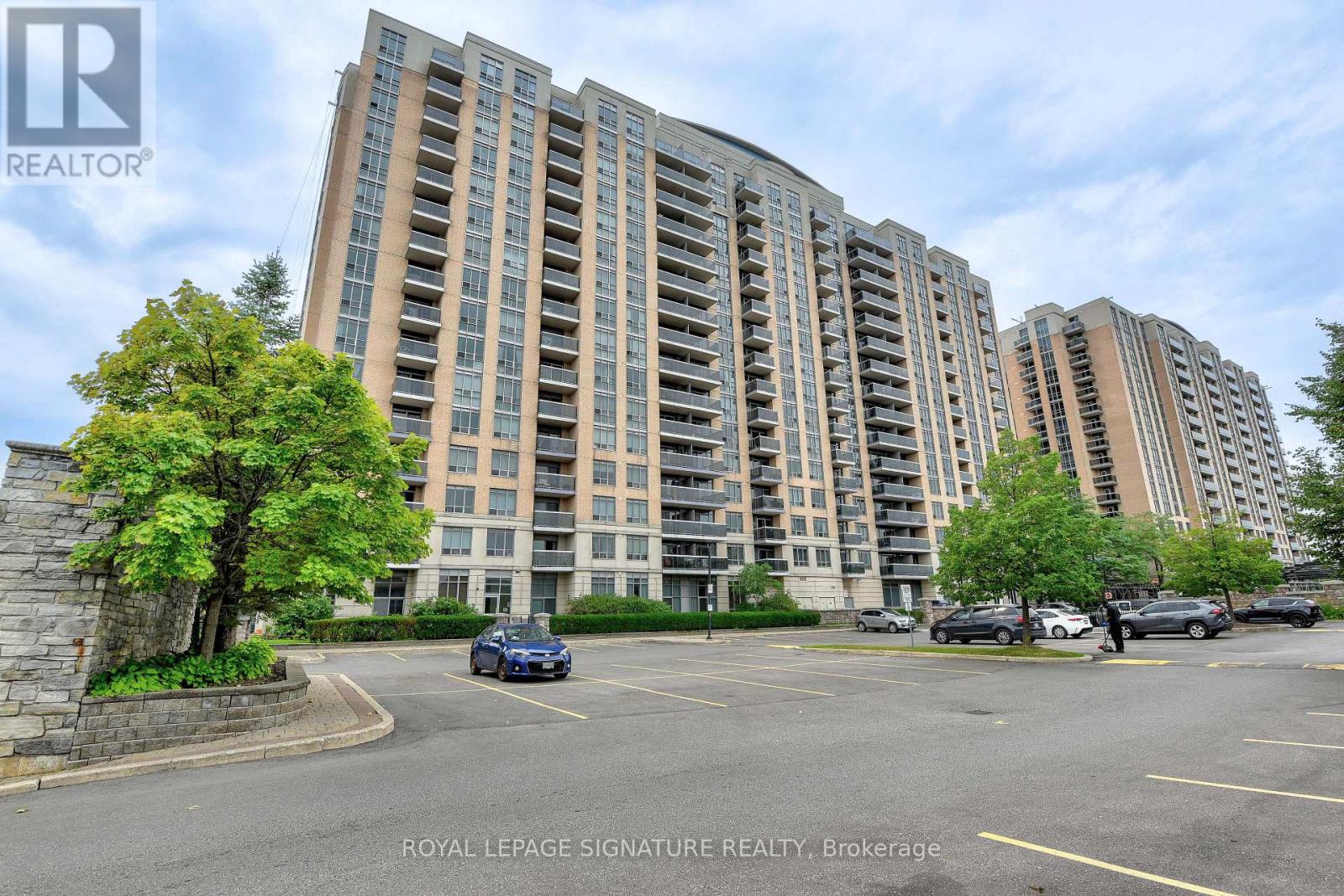 705 - 8 Mondeo Drive, Toronto, Ontario  M1P 5C7 - Photo 4 - E13662588
