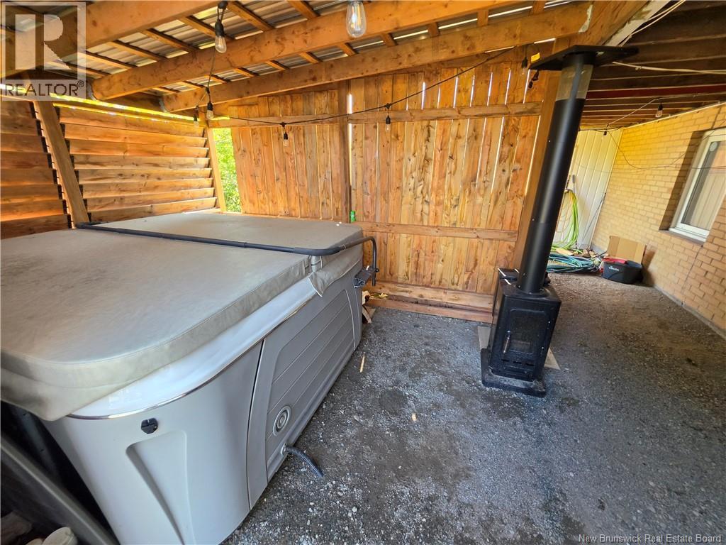 281 Route 134, Petit-Rocher-Nord, New Brunswick  E8J 2E5 - Photo 5 - NB145783