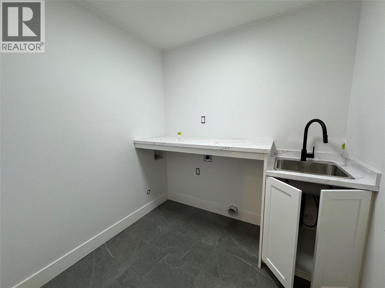 2170 Galore Crescent, Kamloops, British Columbia  V2E 0E4 - Photo 28 - 10376814
