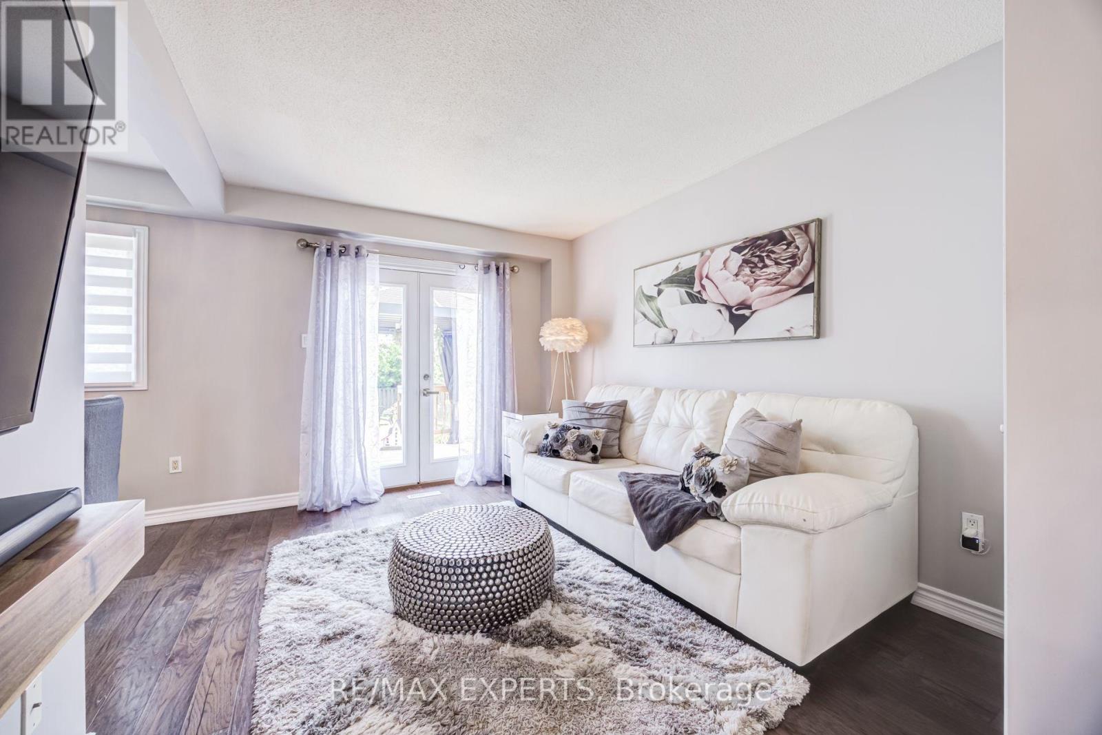 2254 Chalmers Crescent, Innisfil, Ontario  L9S 1Y5 - Photo 9 - N13662472