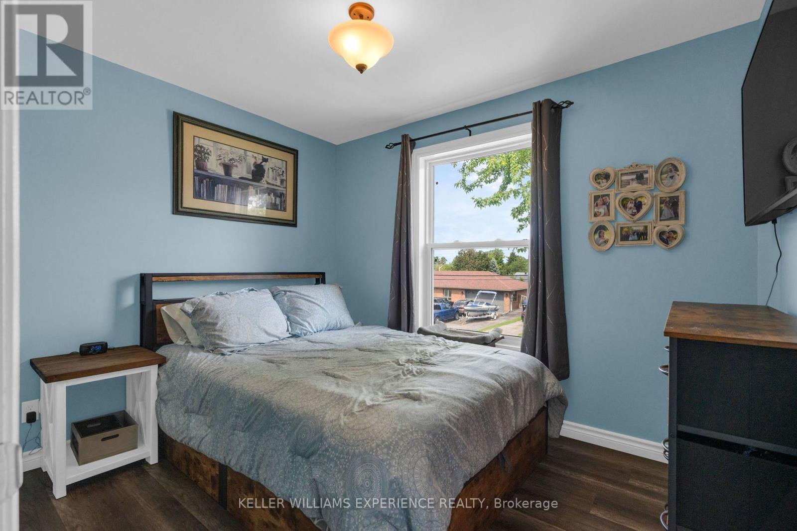 28 Park Street, Tay (Victoria Harbour), Ontario  L0K 2A0 - Photo 10 - S13662476