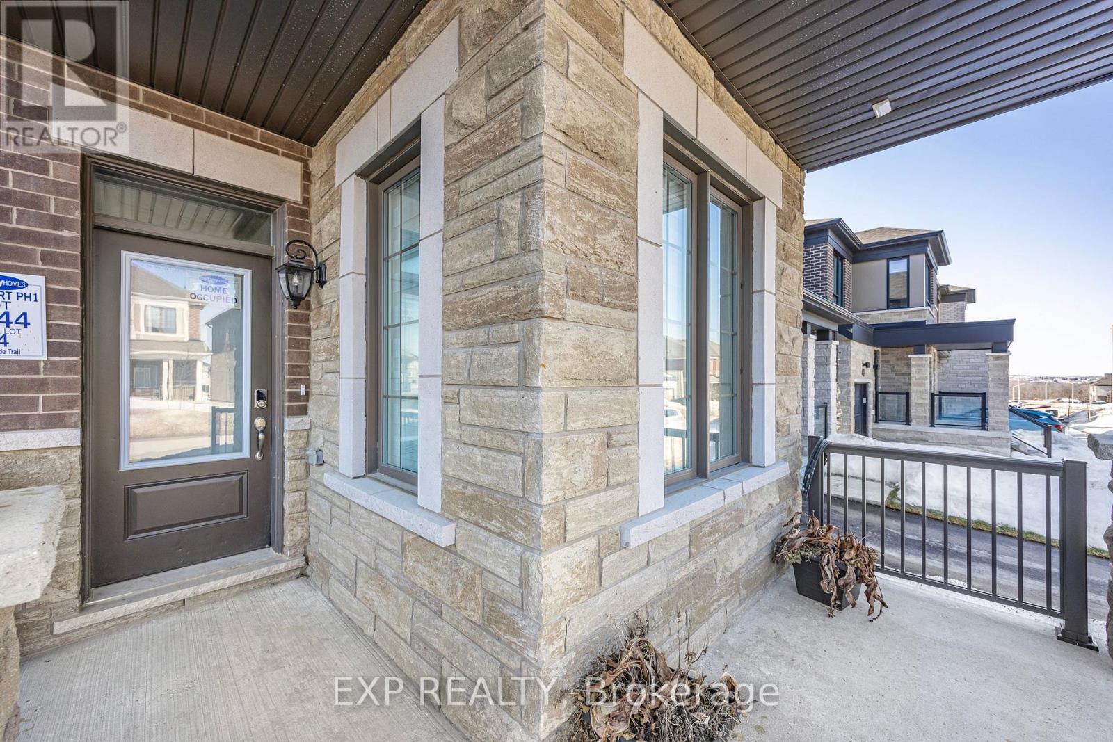 53 Mcbride Trail, Barrie, Ontario  L9J 0P9 - Photo 2 - S13662518