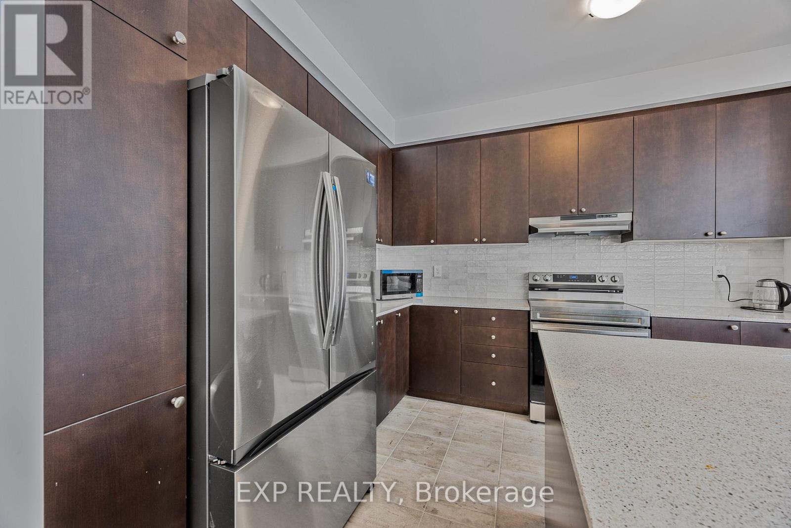 53 Mcbride Trail, Barrie, Ontario  L9J 0P9 - Photo 8 - S13662518