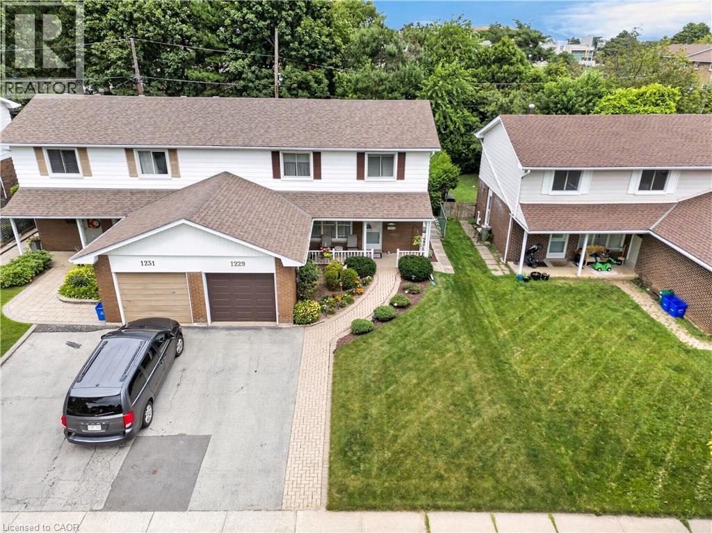 1229 Nottingham Avenue, Burlington, Ontario  L7P 2R5 - Photo 2 - 40851665