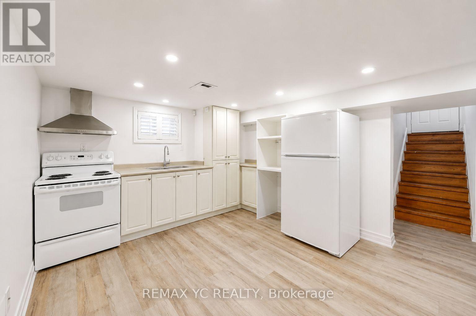 Bsmt - 99 Sheppard Avenue E, Toronto, Ontario  M2N 3A3 - Photo 3 - C13659266