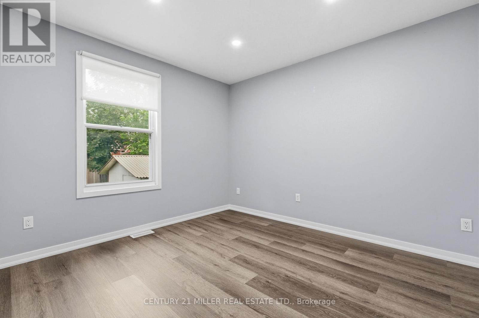 Main Floor - 67 East 13th Street, Hamilton, Ontario  L9A 3Z4 - Photo 10 - X13505742