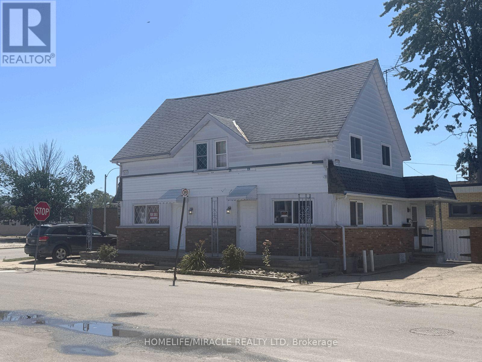 217 Creek Street, Chatham-Kent, Ontario N8A 4C1 - Photo 5 - X13638462