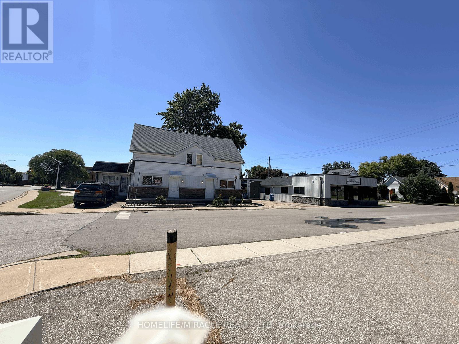 217 Creek Street, Chatham-Kent, Ontario N8A 4C1 - Photo 4 - X13638462