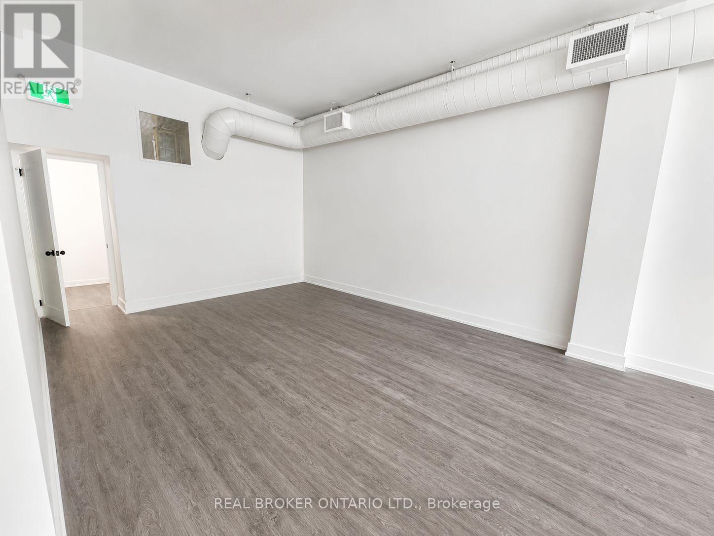 1127 Main Street E, Hamilton, Ontario L8M 1P2 - Photo 9 - X13662532