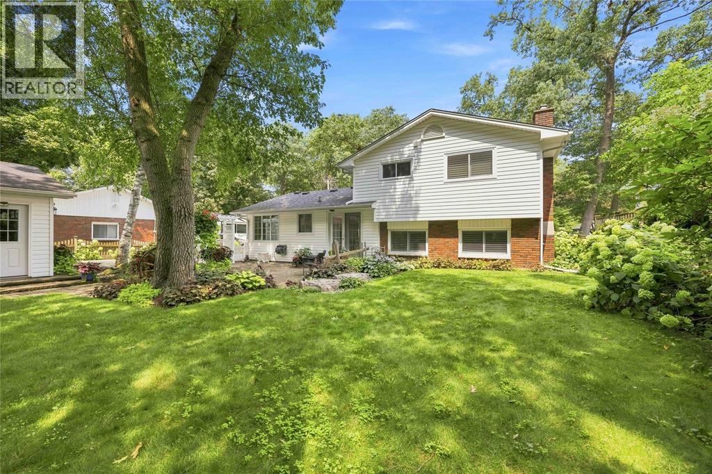 1931 Clarence Street, Sarnia, Ontario  N7X 1E3 - Photo 35 - 26019506
