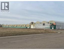 8 6 Street SW, Redcliff, Alberta