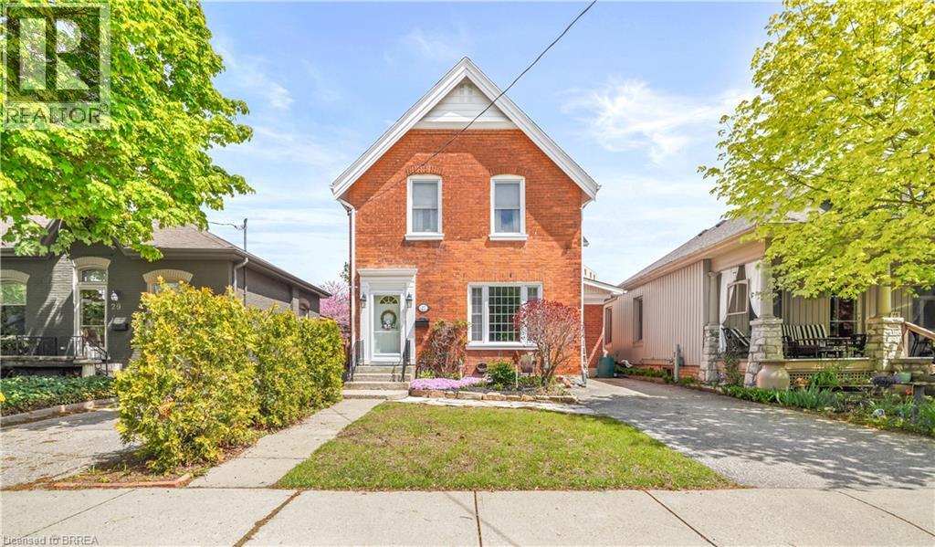 27 ADA Avenue, Brantford, Ontario