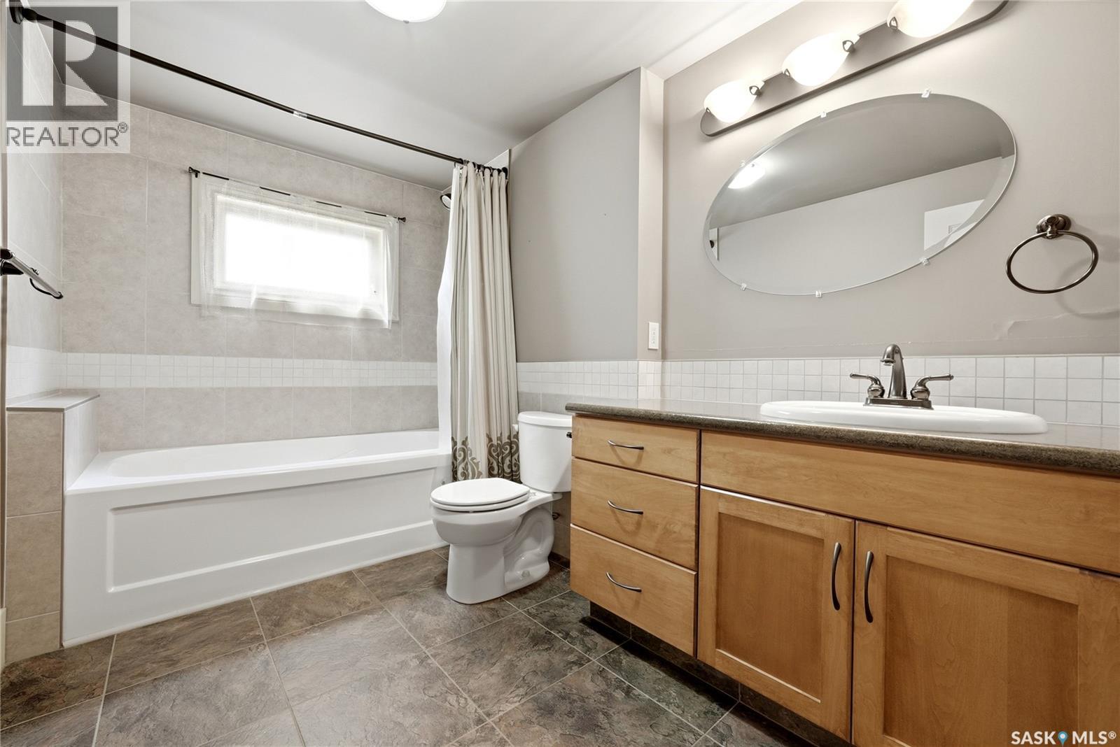 21 Angus Crescent, Regina, Saskatchewan  S4T 6N1 - Photo 23 - SK045250