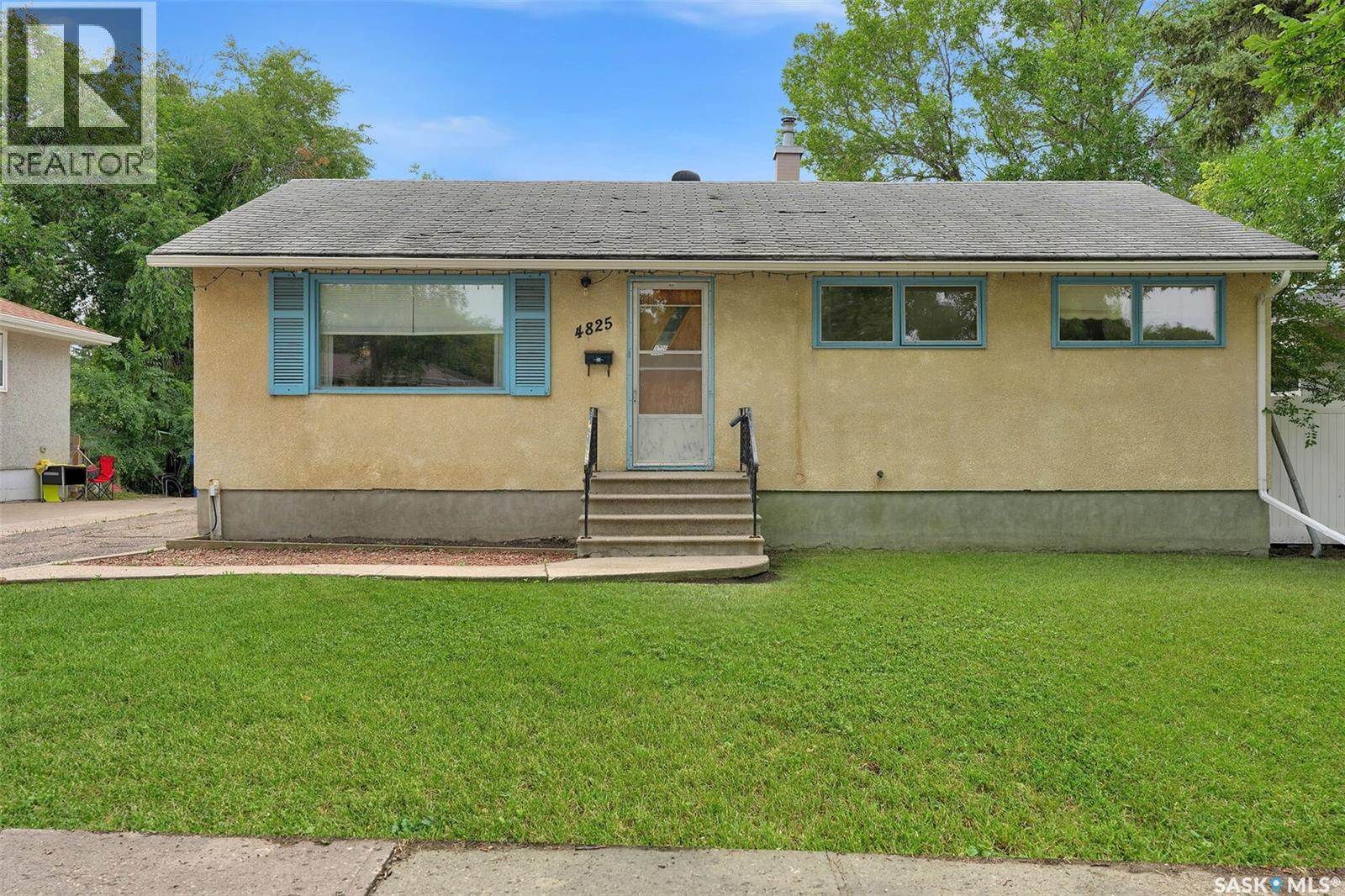 4825 Sherwood Drive, Regina, Saskatchewan  S4R 4B9 - Photo 1 - SK045179