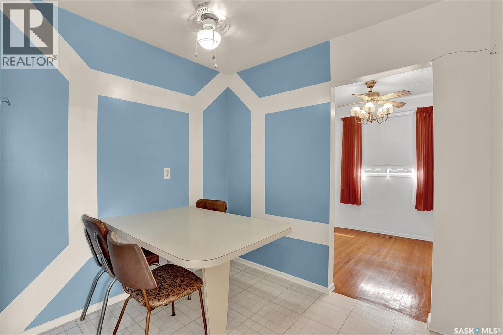 4825 Sherwood Drive, Regina, Saskatchewan  S4R 4B9 - Photo 9 - SK045179
