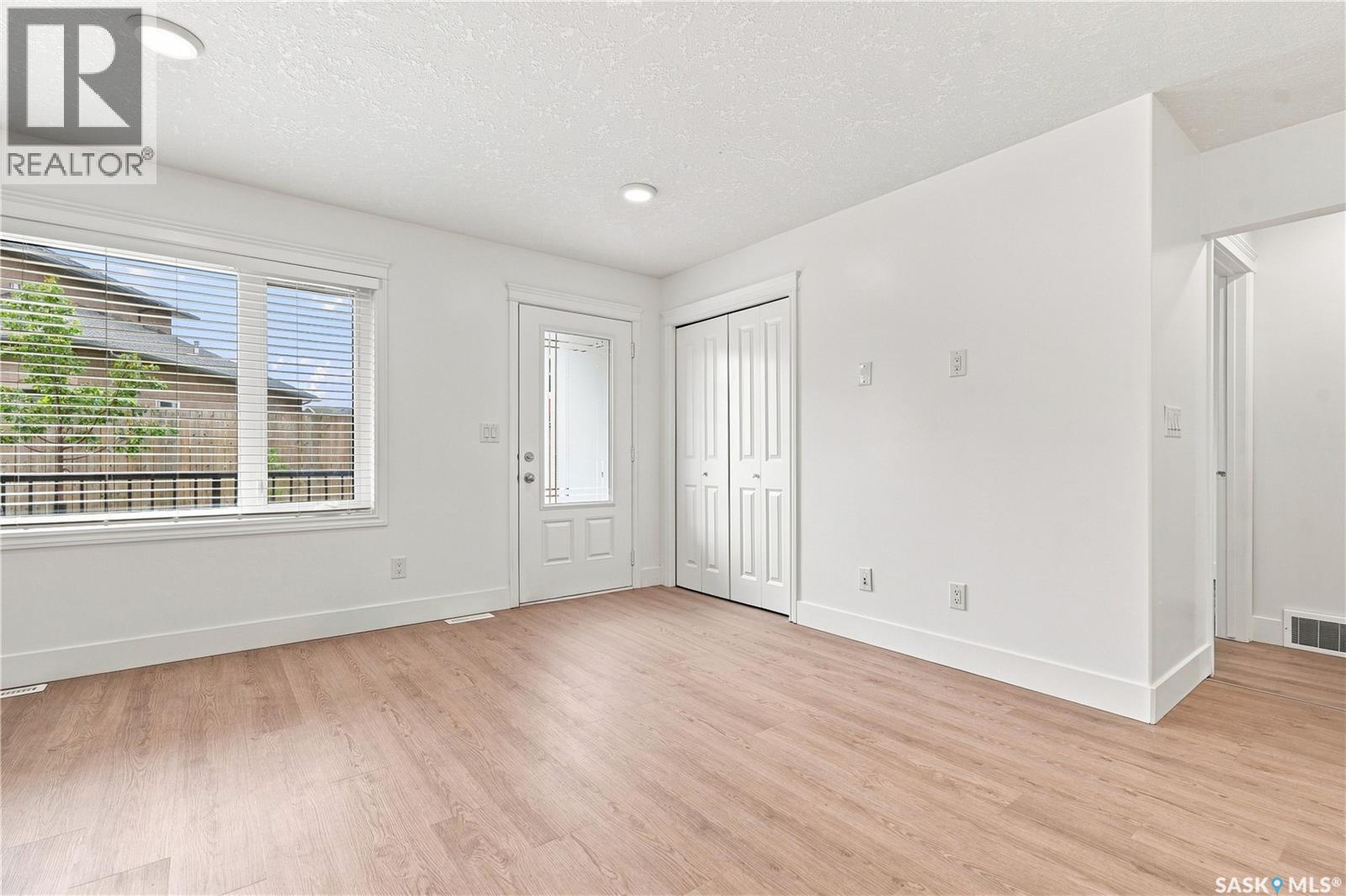 501 110 Akhtar Bend, Saskatoon, Saskatchewan  S7W 0Y9 - Photo 3 - SK044784