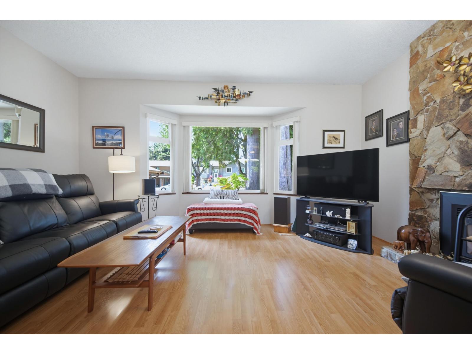 7340 Todd Crescent, Surrey, British Columbia  V3W 7N6 - Photo 7 - R3154625