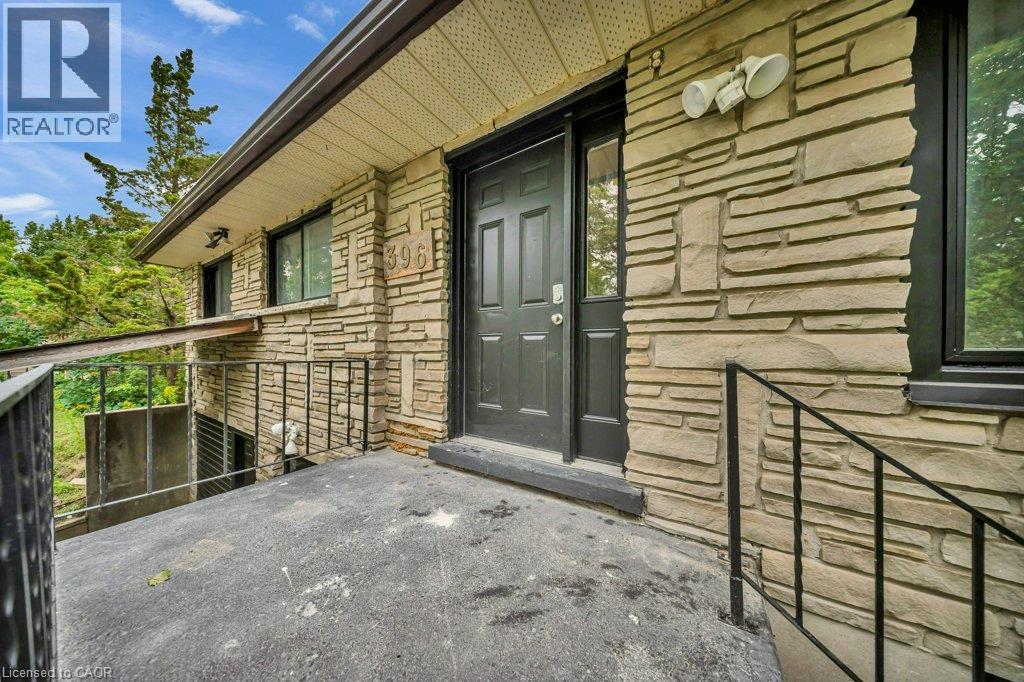 396 Hazel Street, Waterloo, Ontario  N2L 3P6 - Photo 5 - 40854912