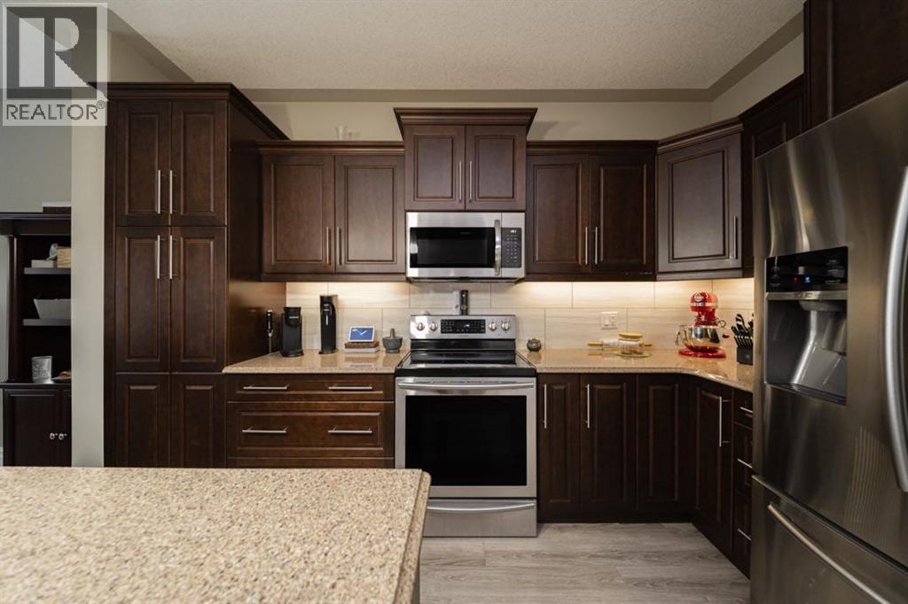 244 Athabasca Avenue, Fort Mcmurray, Alberta  T9J 1G6 - Photo 9 - A2335643