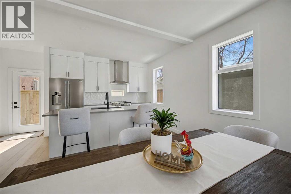 753 Centre Avenue NE, Calgary, Alberta  T2E 4B6 - Photo 10 - A2325265