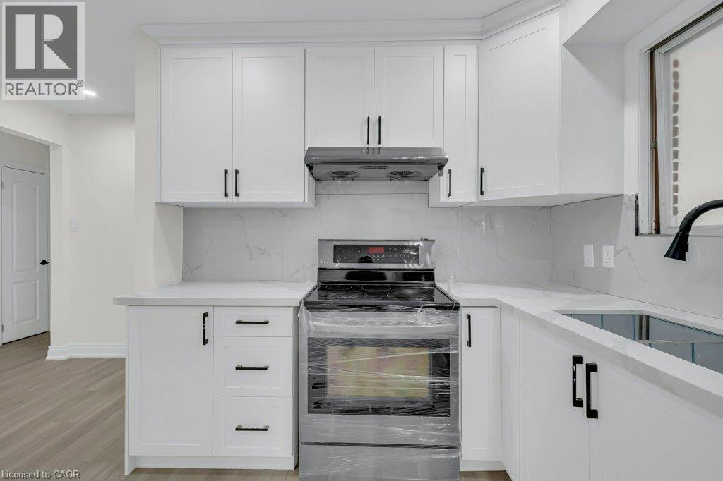 396 Hazel Street, Waterloo, Ontario  N2L 3P6 - Photo 13 - 40854940