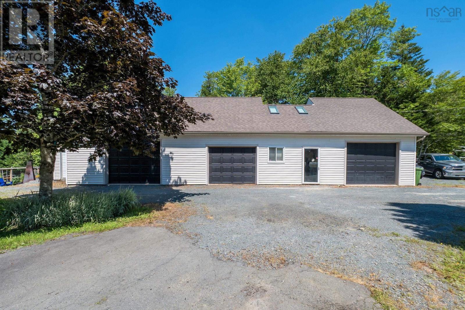 60 Lylewood Drive, Middle Sackville, Nova Scotia  B4E 3B1 - Photo 35 - 202620282