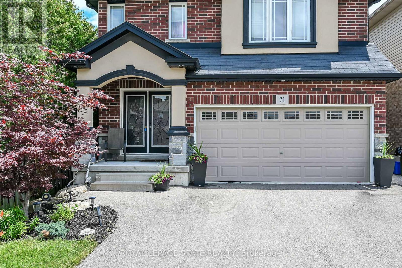 71 Jessica Street, Hamilton, Ontario  L8E 4A3 - Photo 3 - X12722576