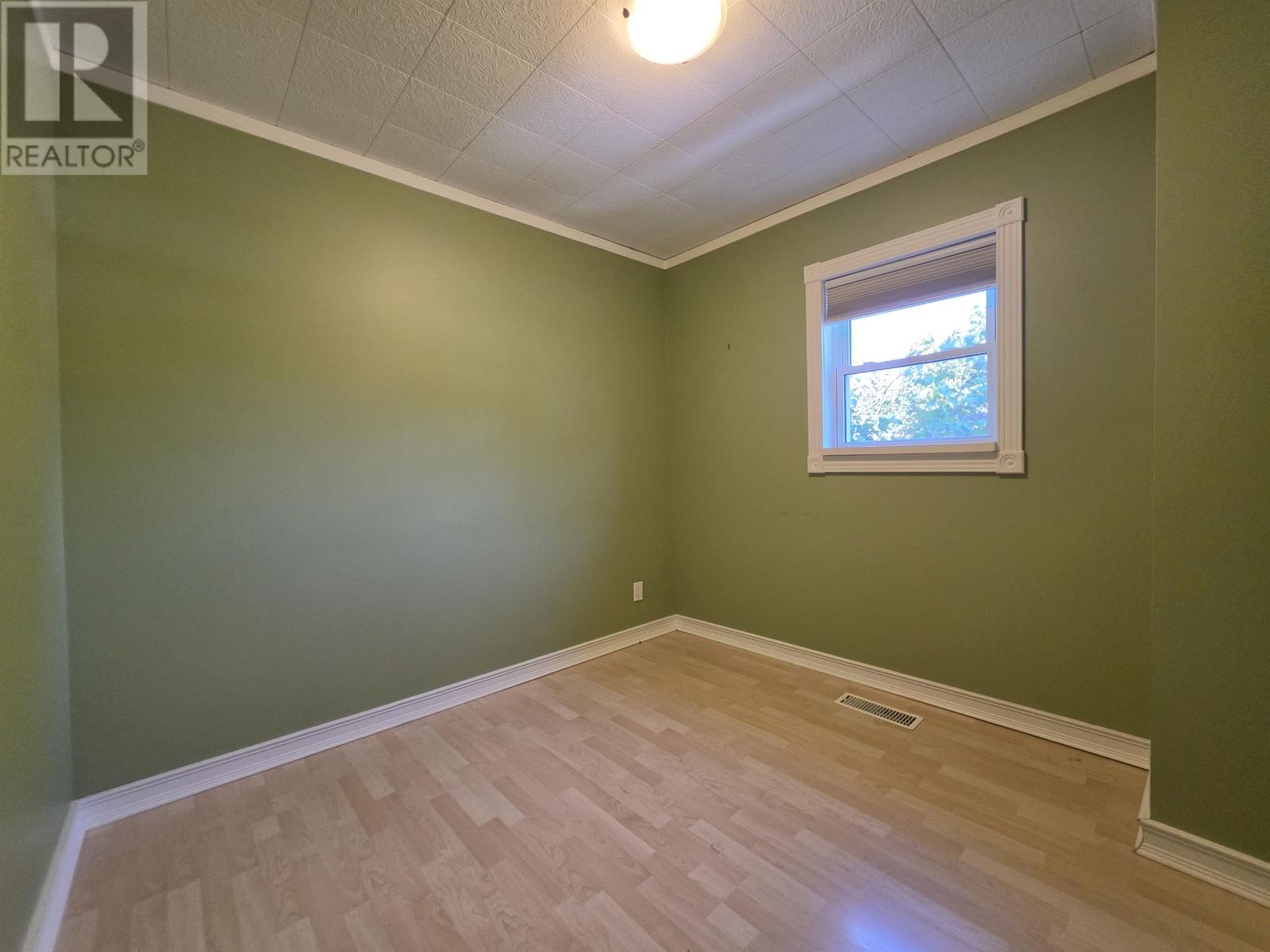 607 First Street South, Kenora, Ontario  P9N 1E1 - Photo 12 - TB2602291