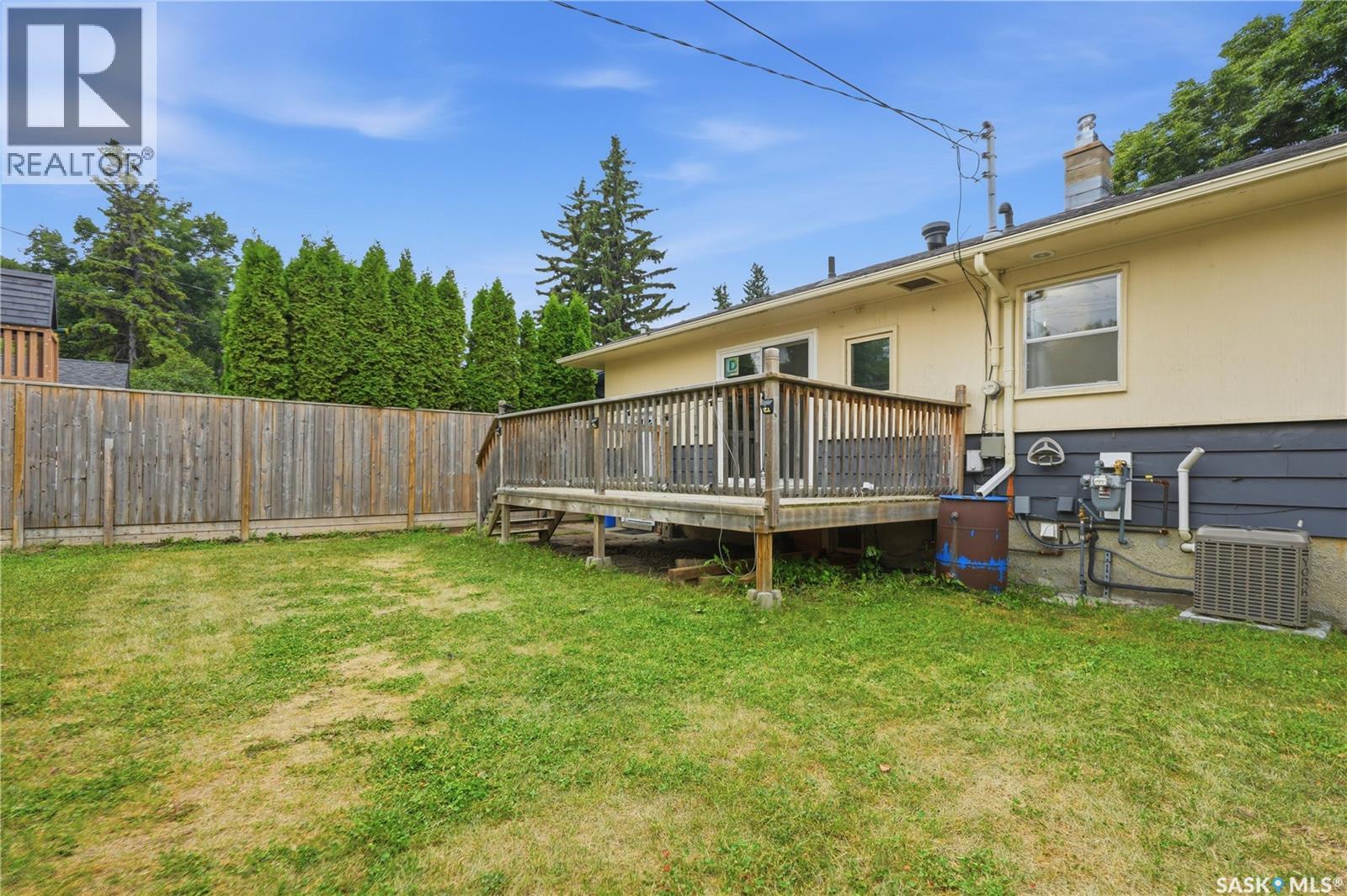 1915 Dufferin Avenue, Saskatoon, Saskatchewan  S7J 1B6 - Photo 49 - SK044930