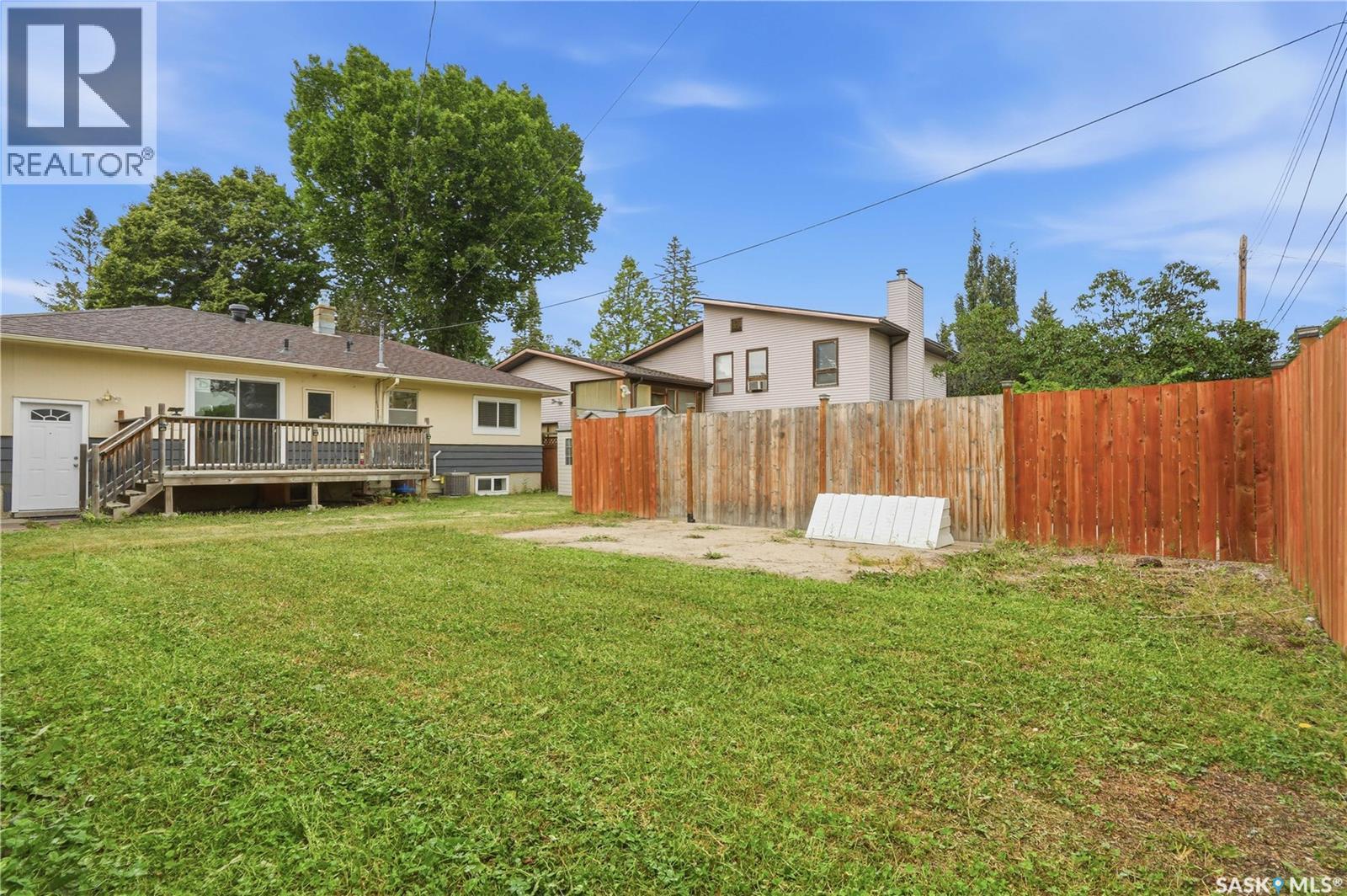 1915 Dufferin Avenue, Saskatoon, Saskatchewan  S7J 1B6 - Photo 44 - SK044930