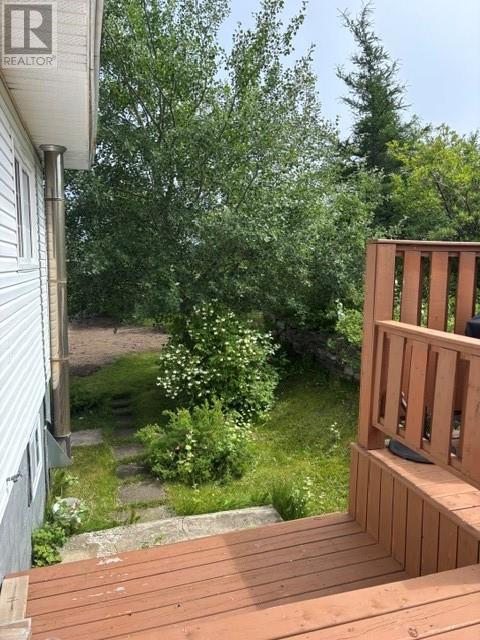 Photo 33