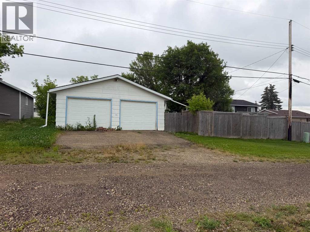 4805 55 Avenue, Valleyview, Alberta  T0H 3N0 - Photo 5 - A2330538