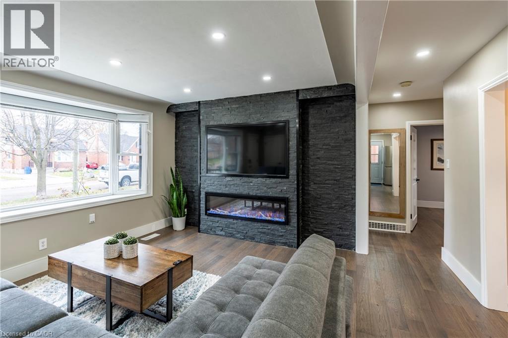 266 Melrose Avenue, Kitchener, Ontario  N2H 2C1 - Photo 5 - 40832434
