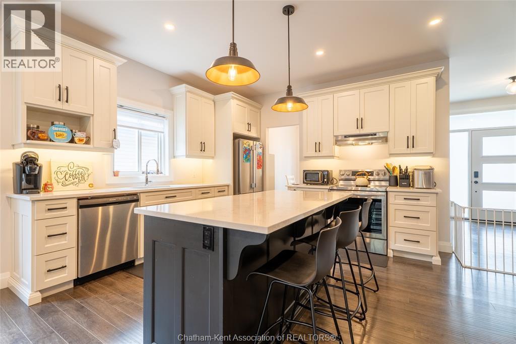 339 Oak Street West, Bothwell, Ontario  N0P 1C0 - Photo 4 - 26019440