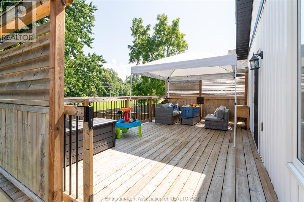339 Oak Street West, Bothwell, Ontario  N0P 1C0 - Photo 40 - 26019440