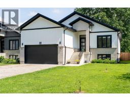 339 OAK STREET West, Bothwell, Ontario
