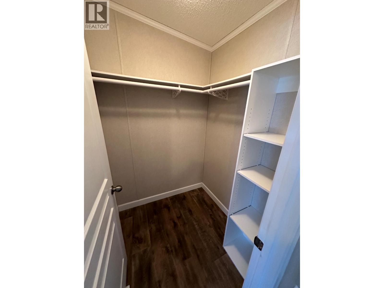 928 Waterloo Crescent, Castlegar, British Columbia  V1N 4M3 - Photo 22 - 10389931