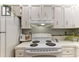 3155 Gordon Drive Unit# 404, Kelowna, British Columbia  V1W 3N6 - Photo 7 - 10395594