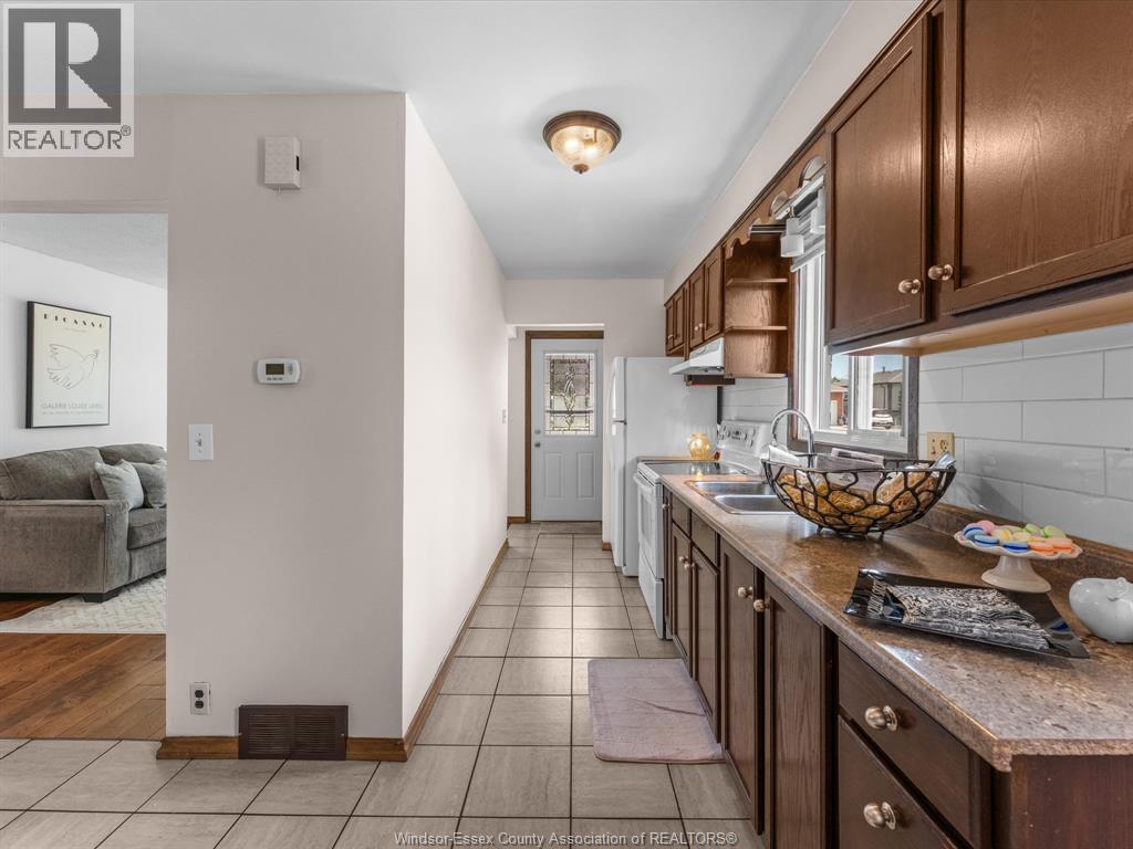 19 Bruce, Leamington, Ontario N8H 4C4 - Photo 8 - 26019509